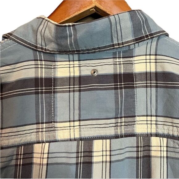 3 for $30! Super dry plaid shirt. Size large. - Picture 11 of 11